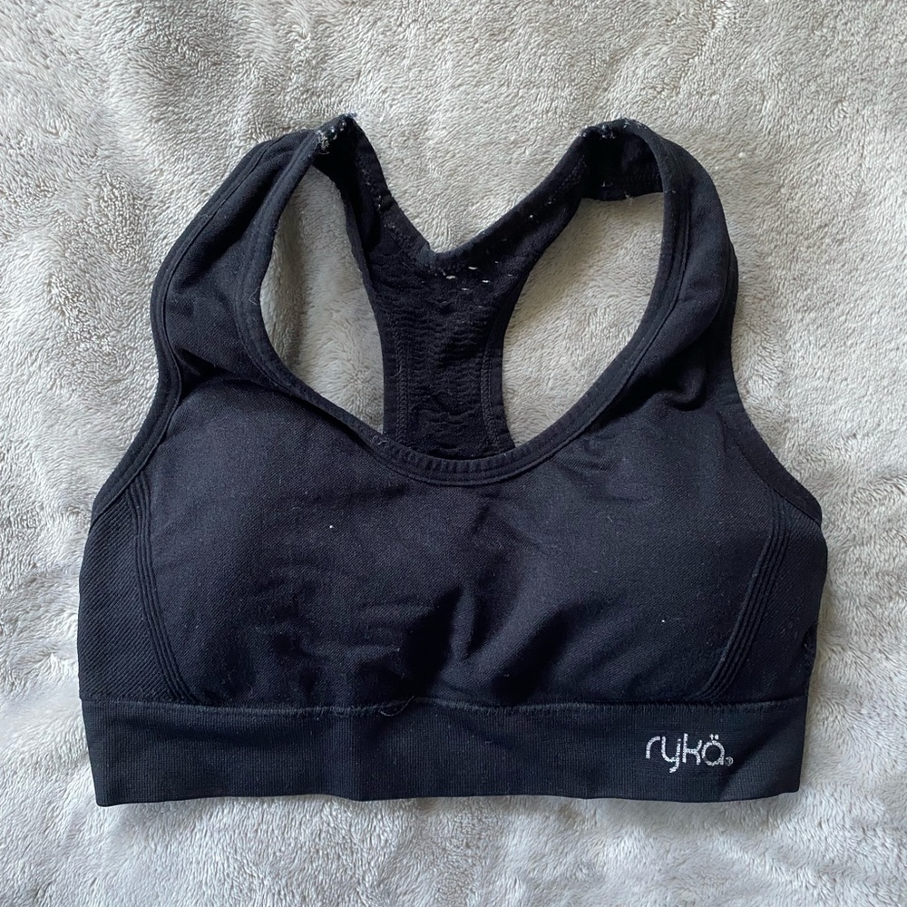 Black Sports Bra